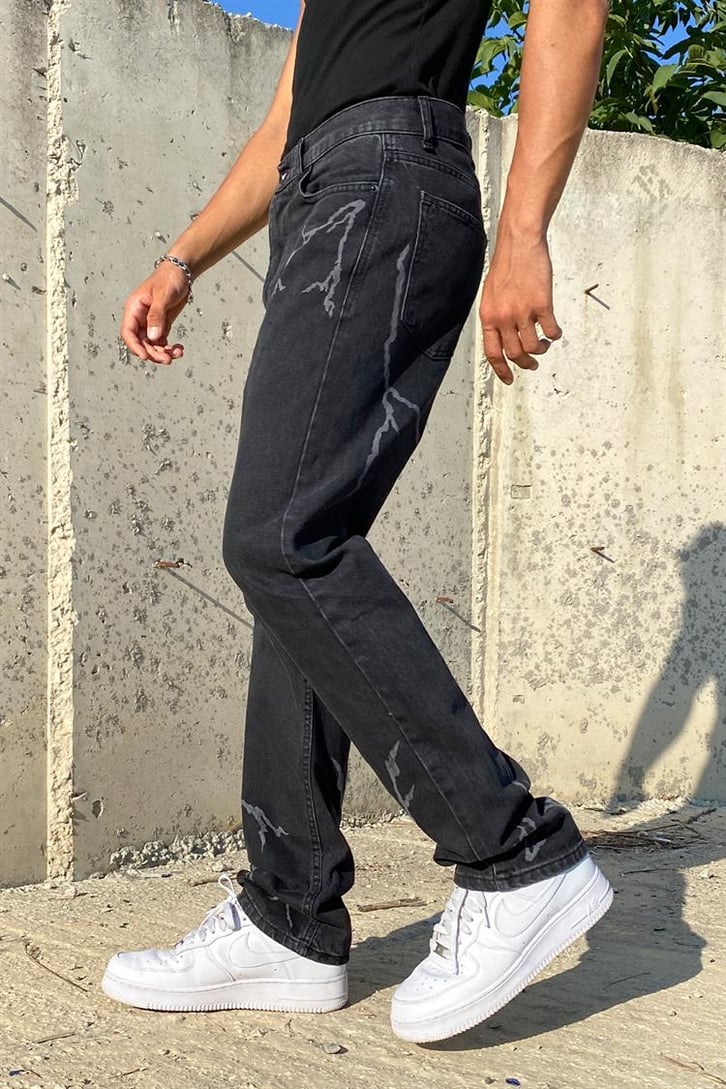 Lightning Baskılı Siyah Regular Fit Jean