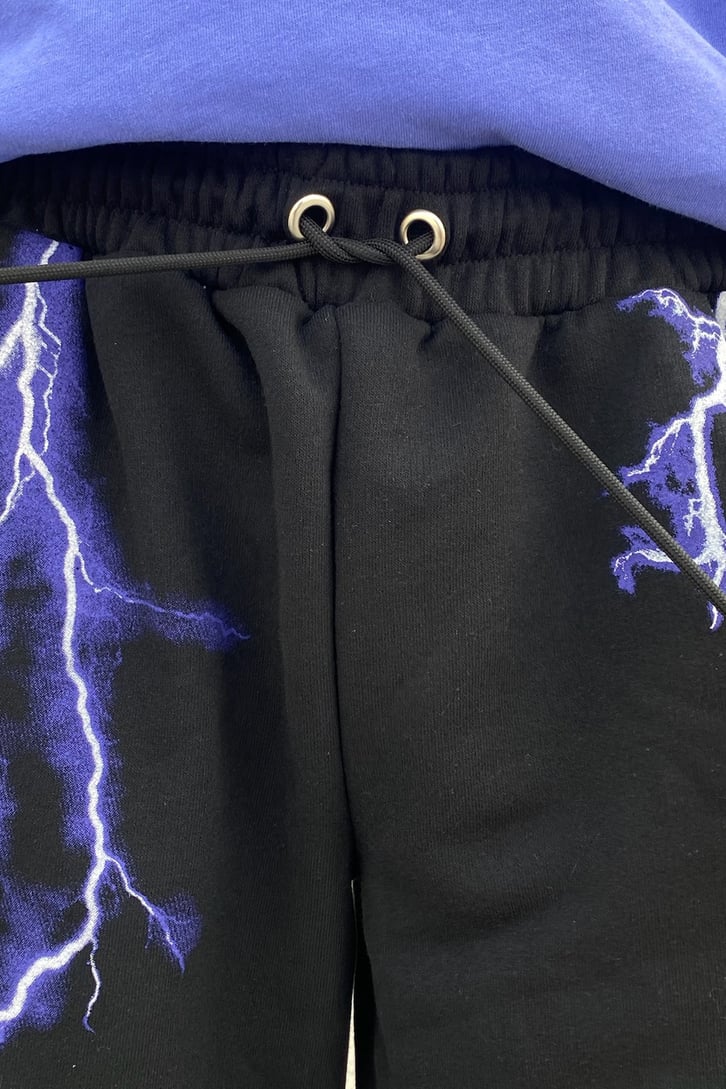 Lightning Strike Baskılı Siyah Şort