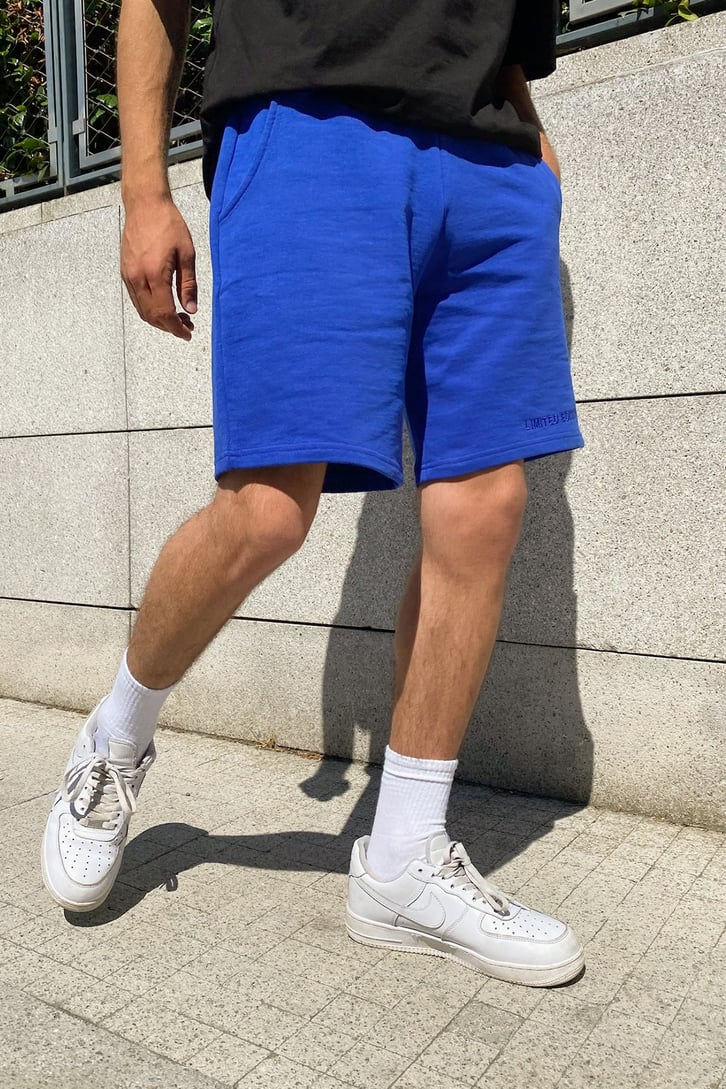 Limited Basic Saks Mavisi Şort