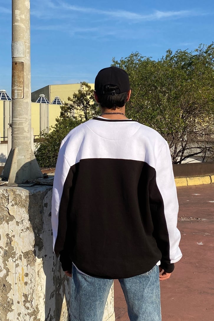 LIMITED EDITION COLOR BLOCK OVERSIZE SWEATSHIRT