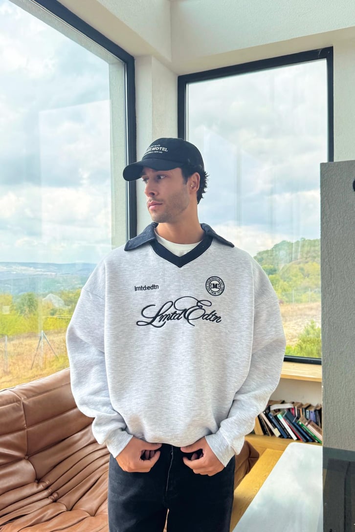 Limited Edition Nakışlı Sweatshirt