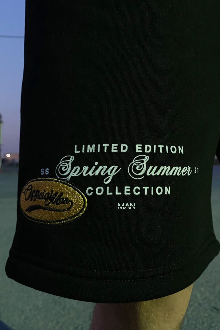 Limited Edition Patch Detay Siyah Şort