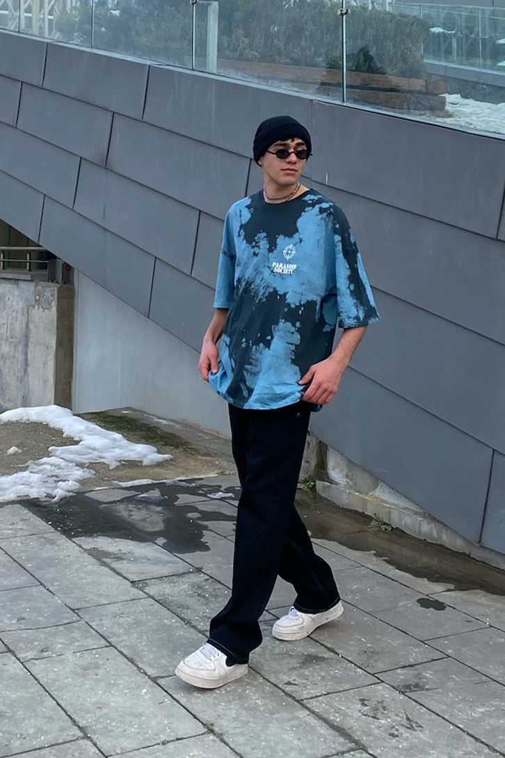 Live or Die Oversize Printed Tee