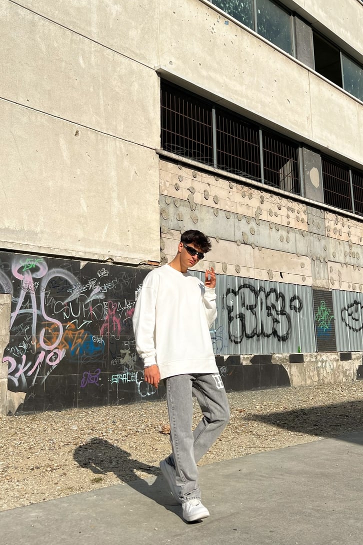 Logo Baskılı Gri Acid Wash Regular Fit Jean
