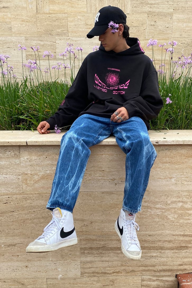 LOOSE FIT