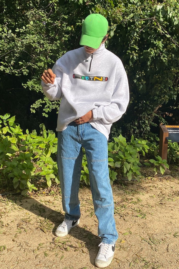 LOOSE FIT BAGGY JEAN