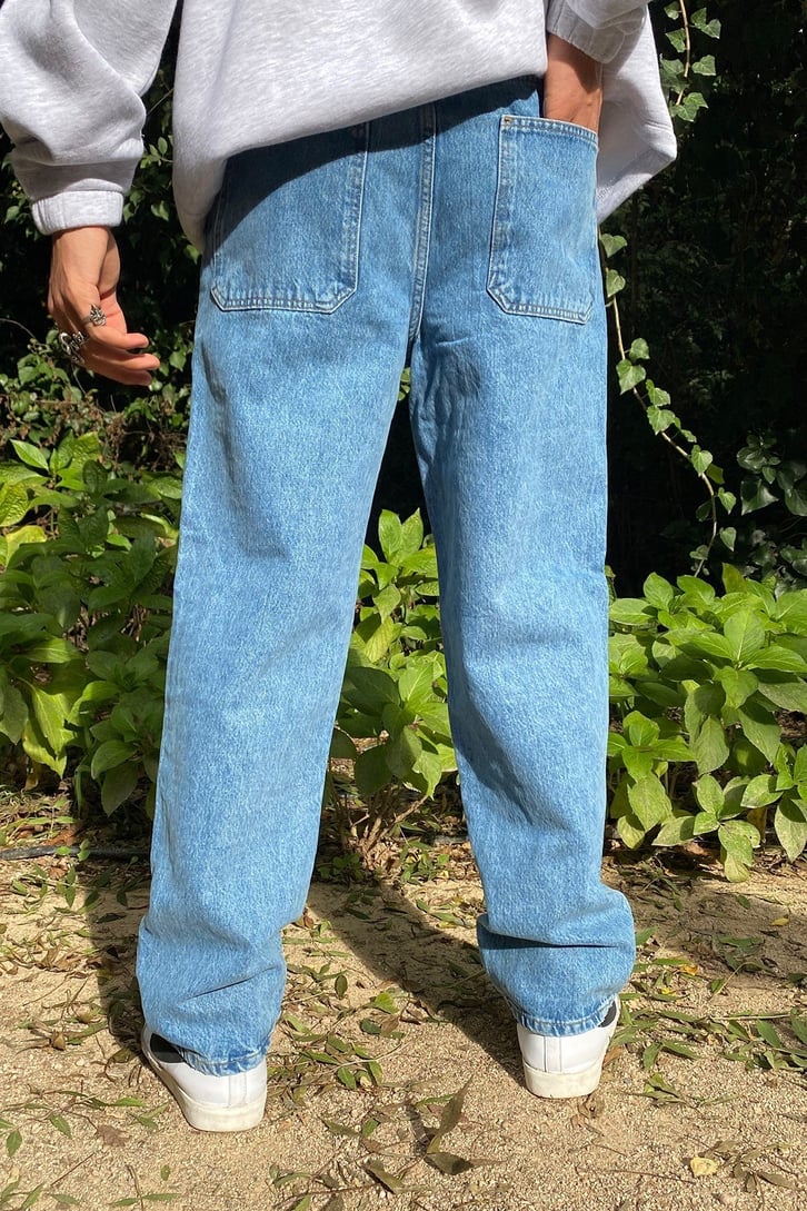 LOOSE FIT BAGGY JEAN