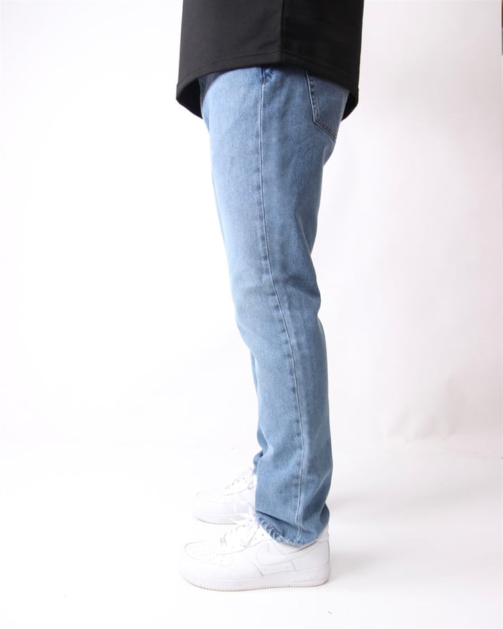 LOSSE FIT JEAN
