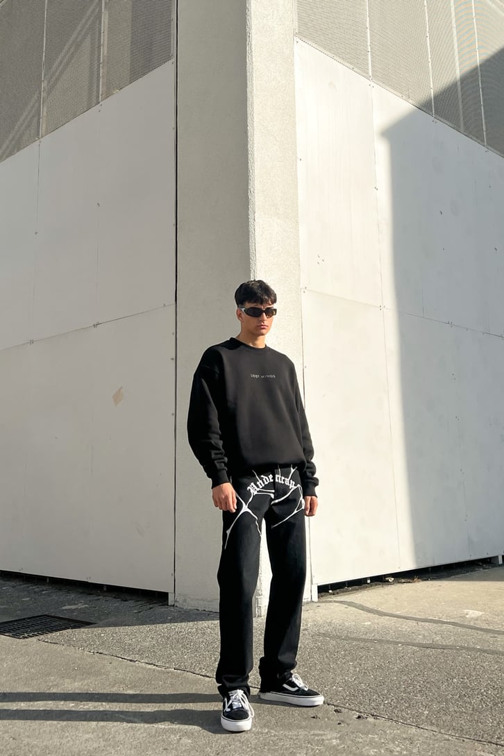 Lost Minds Siyah Oversize Sweatshirt