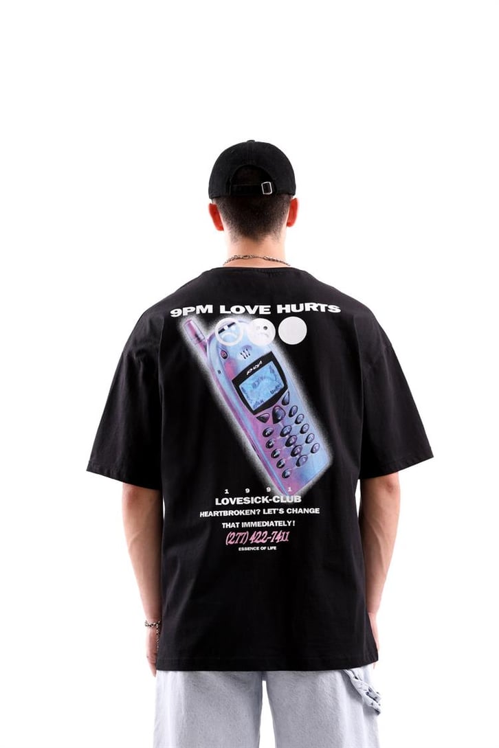 Love Hurts Sırt Baskılı Oversize Tshirt