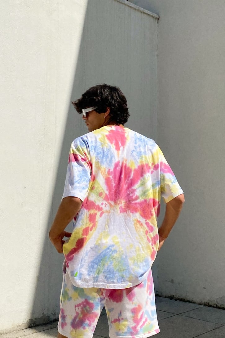 Love is Love Batik Desen Coloful Oversize Tshirt