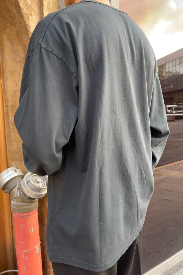 LUNAR MOON BASKILI OVERSIZE LONG SLEEVE TSHIRT