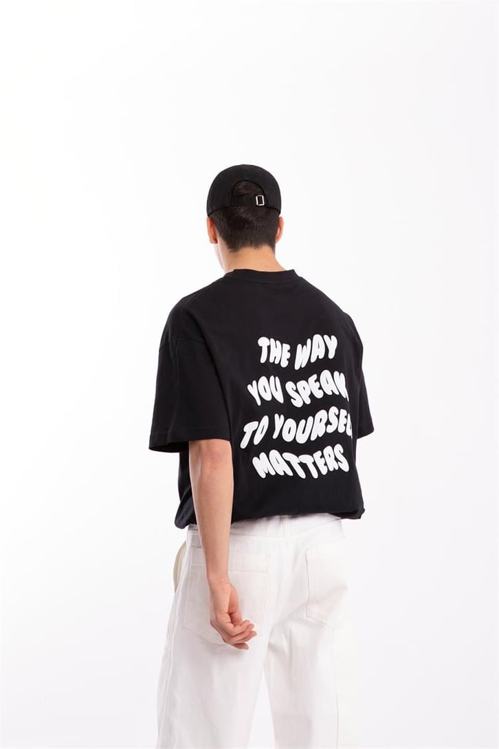 Luxe to Kill Baskılı Siyah Oversize Tişört