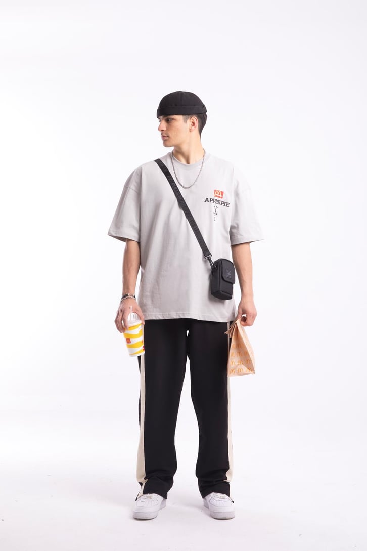 M Apple Baskılı Oversize Tshirt
