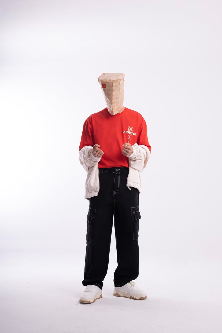 M Apple Baskılı Oversize Tshirt