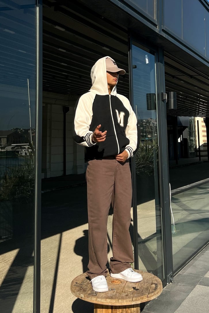 M Letter Nakışlı Zip Oversize Sweatshirt