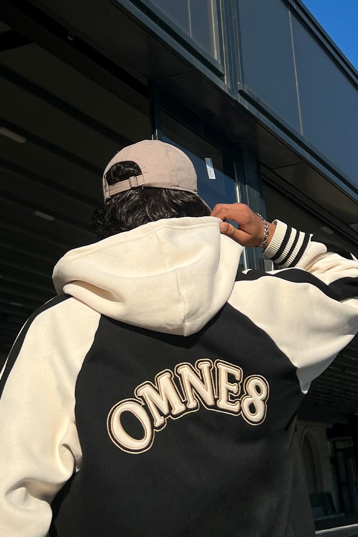 M Letter Nakışlı Zip Oversize Sweatshirt