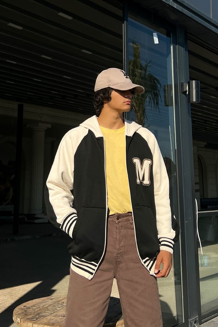 M Letter Nakışlı Zip Oversize Sweatshirt
