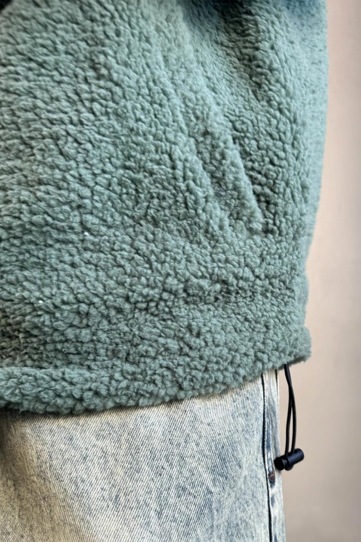 M Nakışlı Yeşil Oversize Peluş Ceket