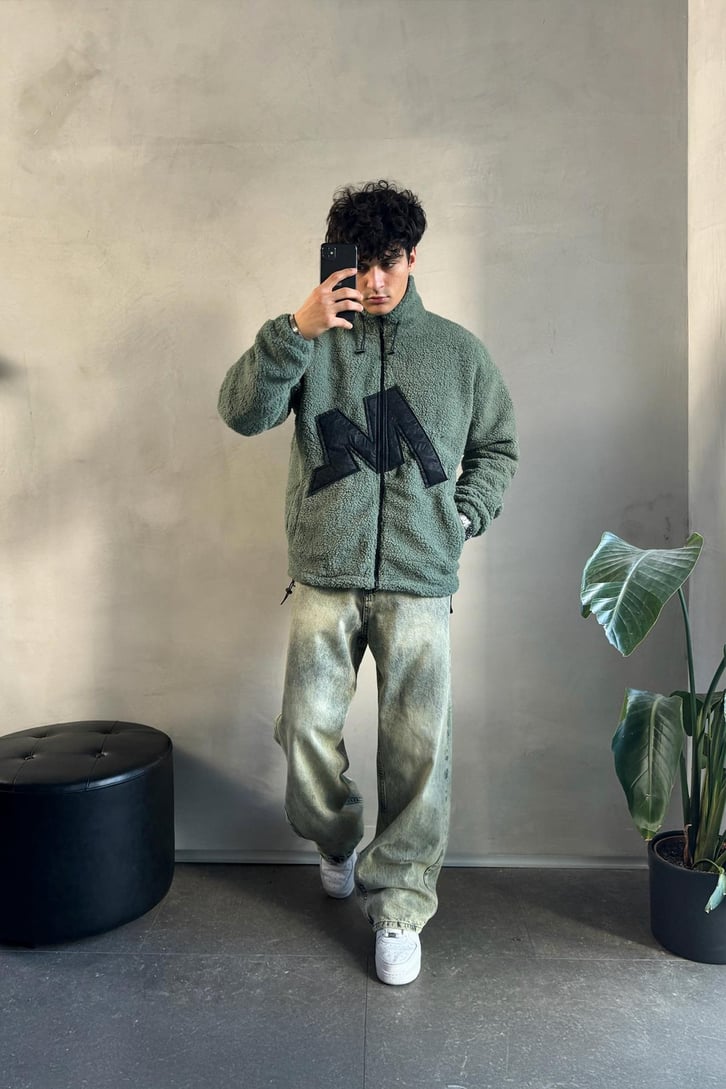 M Nakışlı Yeşil Oversize Peluş Ceket