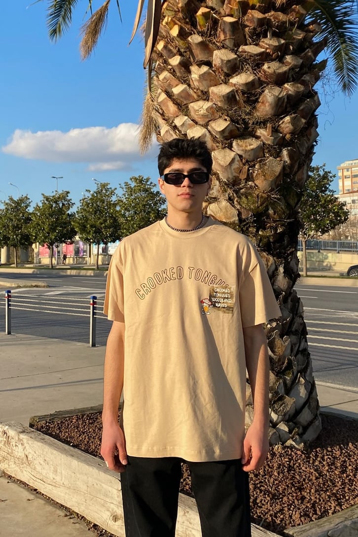 Magic Mushrooms Oversize Premium Tee