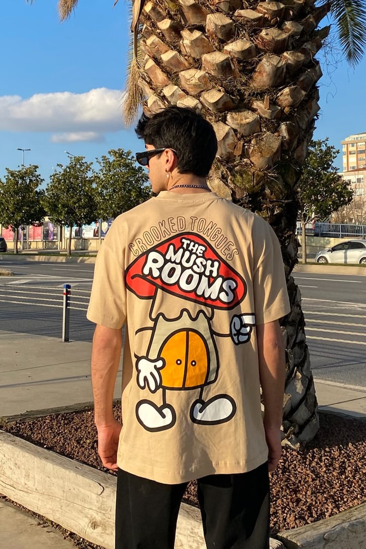 Magic Mushrooms Oversize Premium Tee