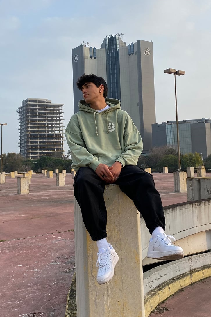 Malibu Diaries Oversize Printed Hoodie