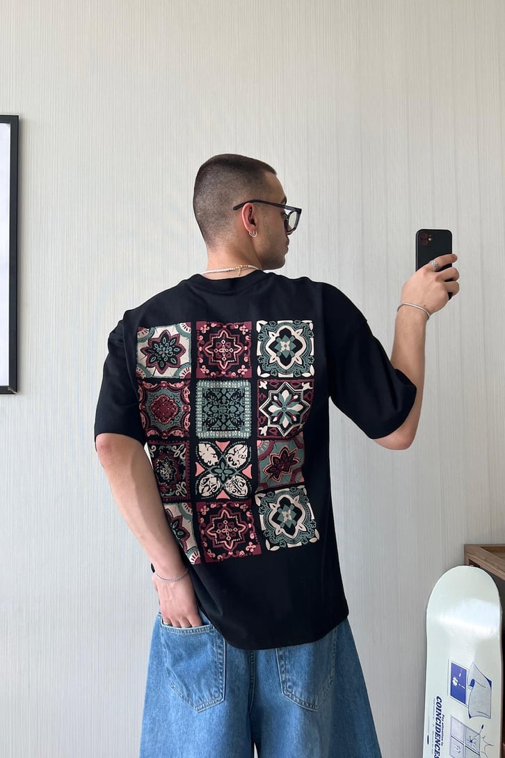 Mandala Vibe Baskılı Oversize Tişört
