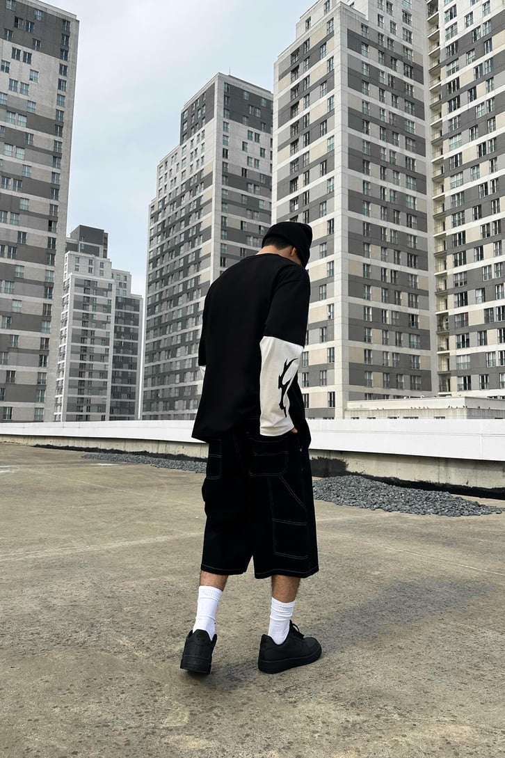 Manson Siyah Long Sleeve Tişört