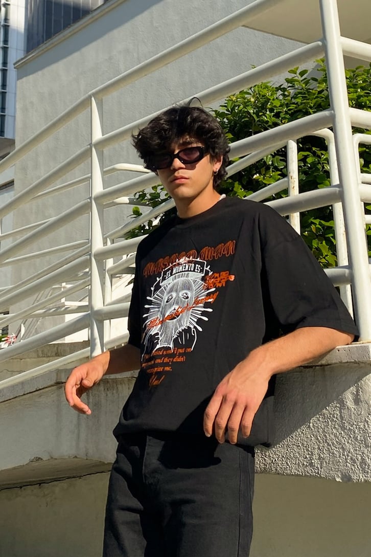Masked Man Baskılı Oversize Tshirt