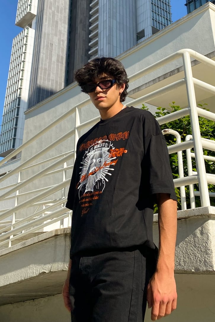 Masked Man Baskılı Oversize Tshirt