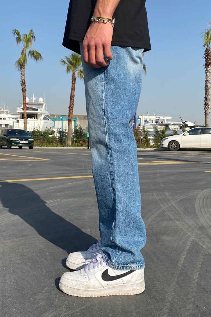 Mavi Taşlamalı Regular Fit Jean