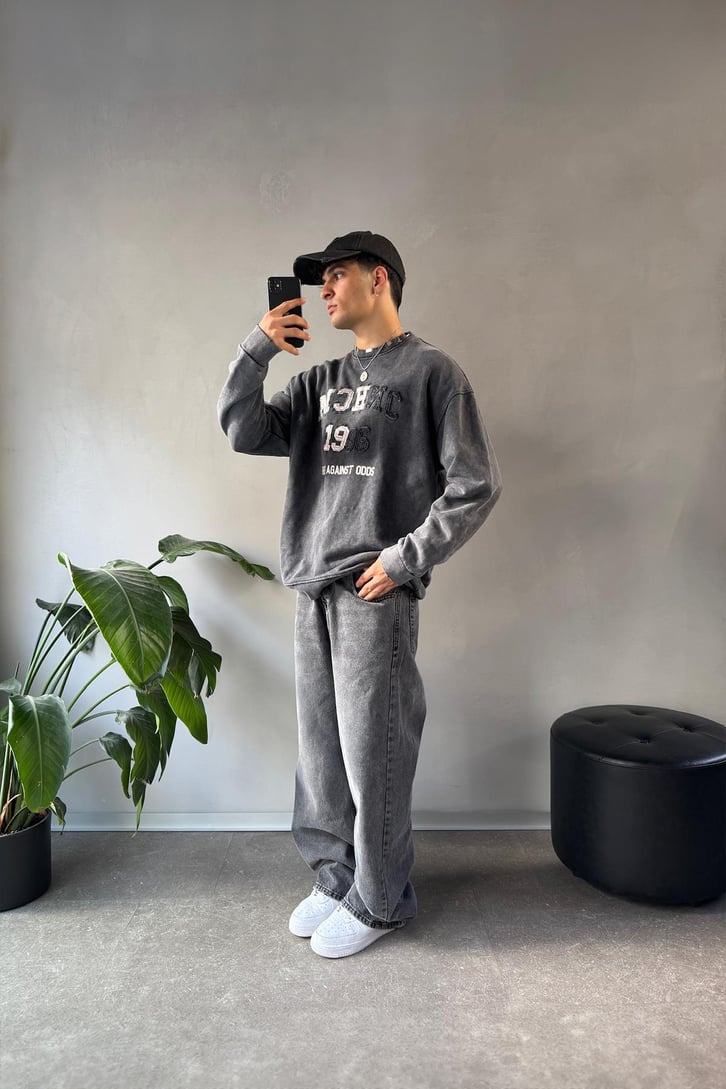Mchnc 1996 Baskılı Sweatshirt