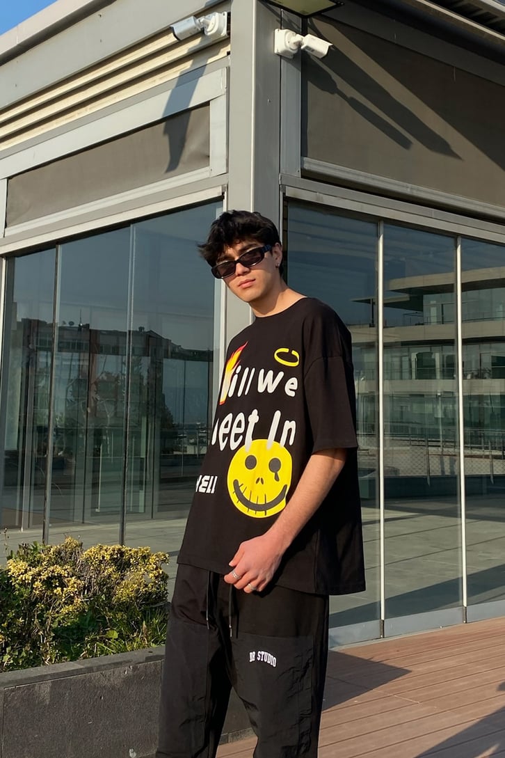 Meet in Hell Oversize Printed Siyah Tshirt