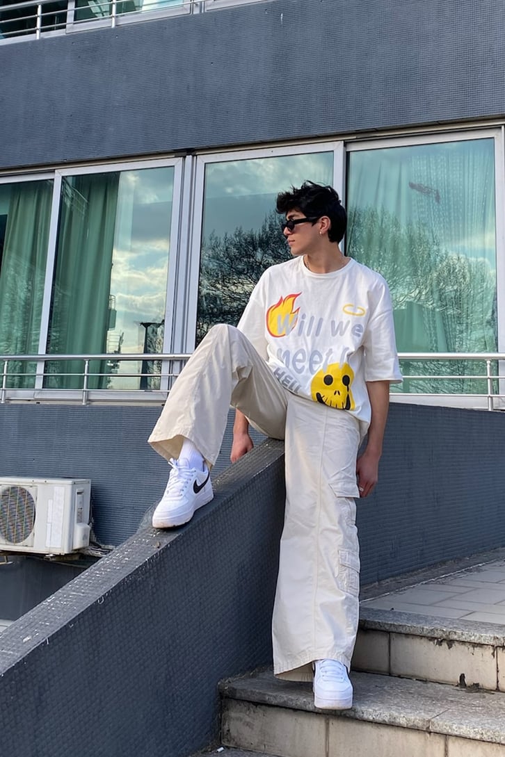 Meet in Hell Oversize Printed Tshirt