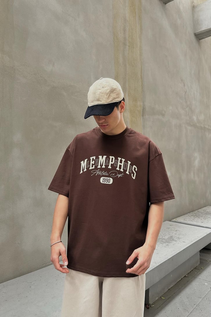 Memphis Baskılı Kahverengi Oversize Tişört