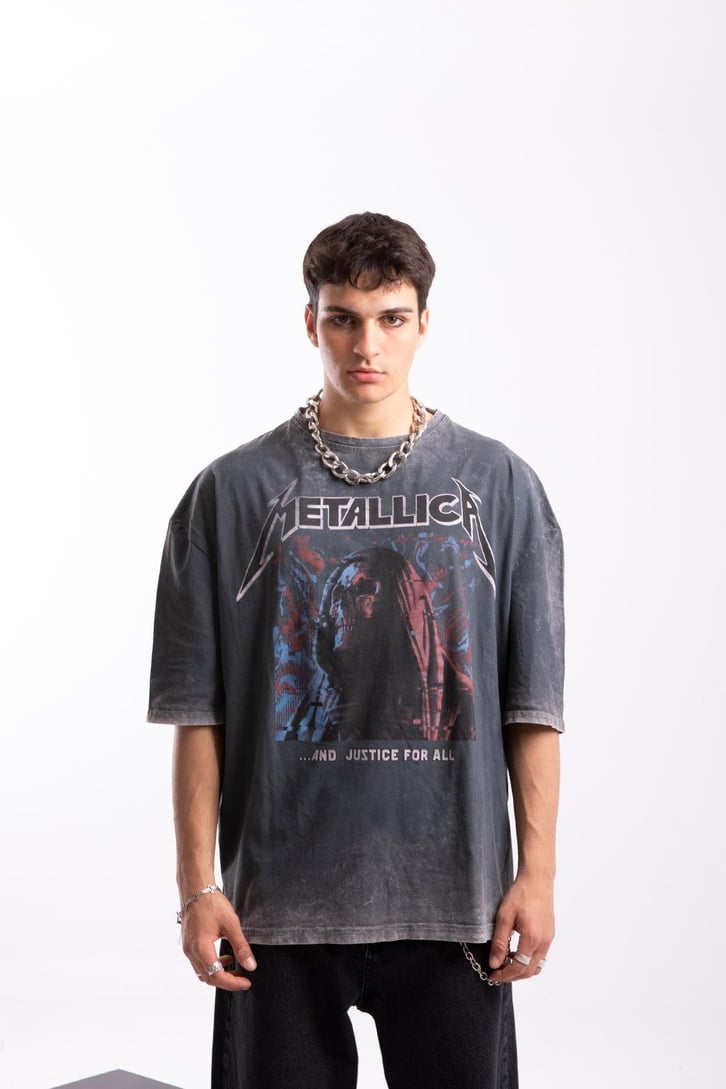 Metallica Baskılı Acid Wash Oversize Tshirt