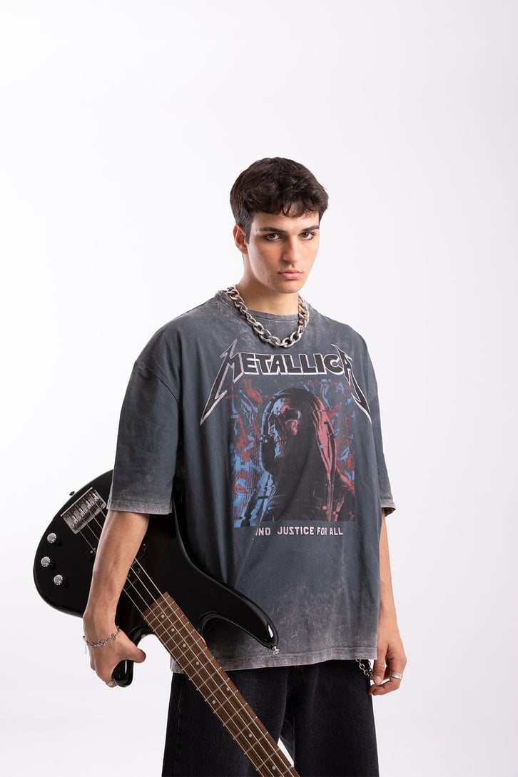Metallica Baskılı Acid Wash Oversize Tshirt