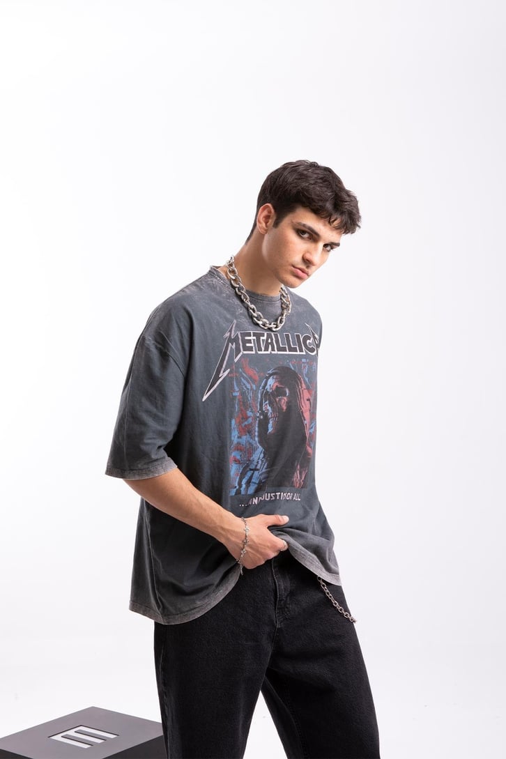Metallica Baskılı Acid Wash Oversize Tshirt