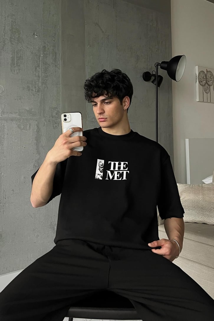 Metropolitan Baskılı Beyaz Oversize Tişört