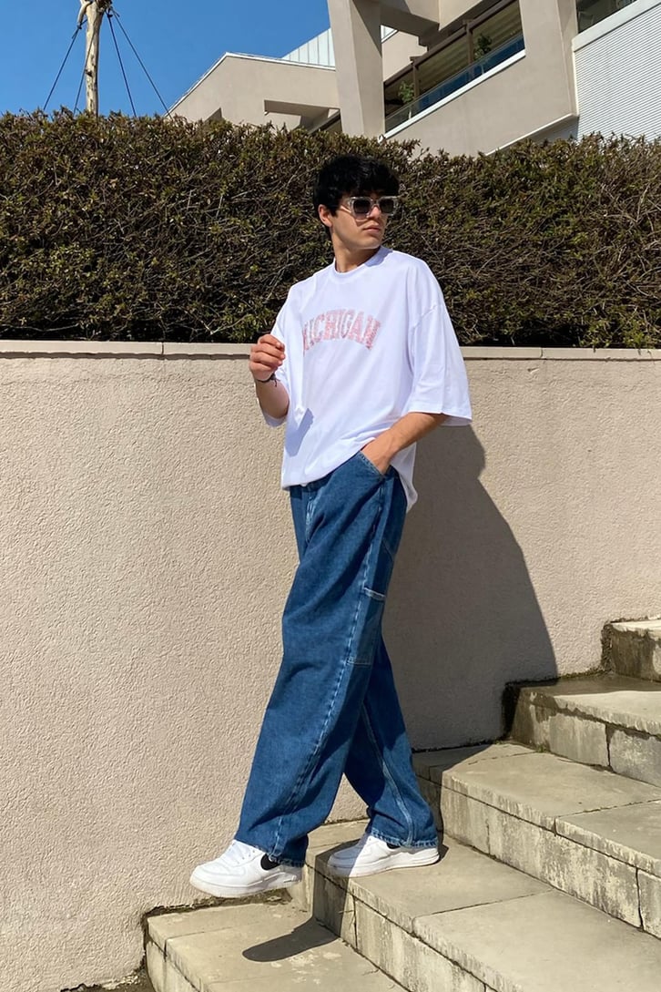 Michigan Taş Detaylı Oversize Beyaz Tshirt
