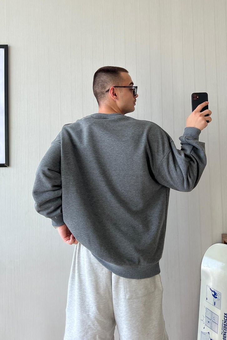 Miki Mouse Nakışlı Gri Oversize Sweatshirt