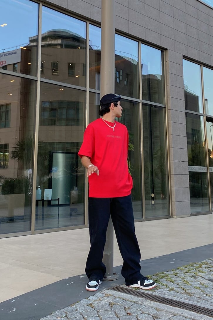 Mini Chest Baskılı Kırmızı Oversize Tshirt