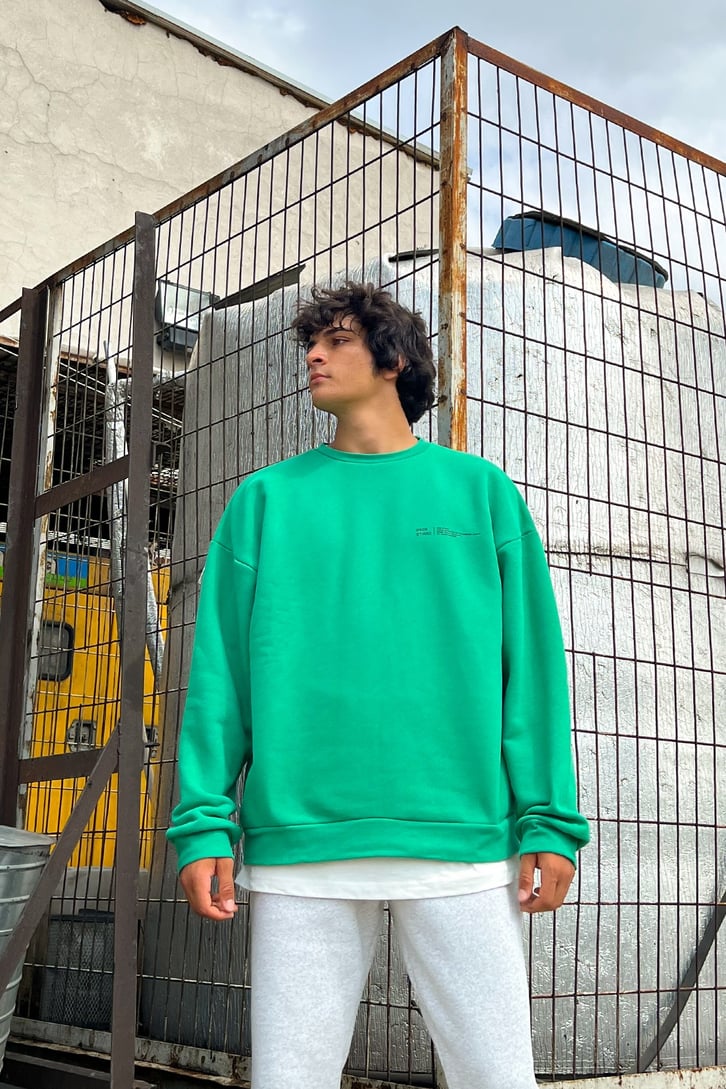 Mini Chest Logo Oversize Sweatshirt