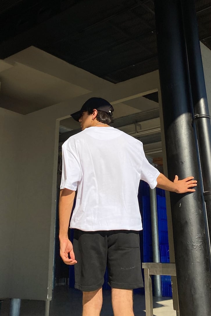 Mini Chest Nakışlı Oversize Tshirt
