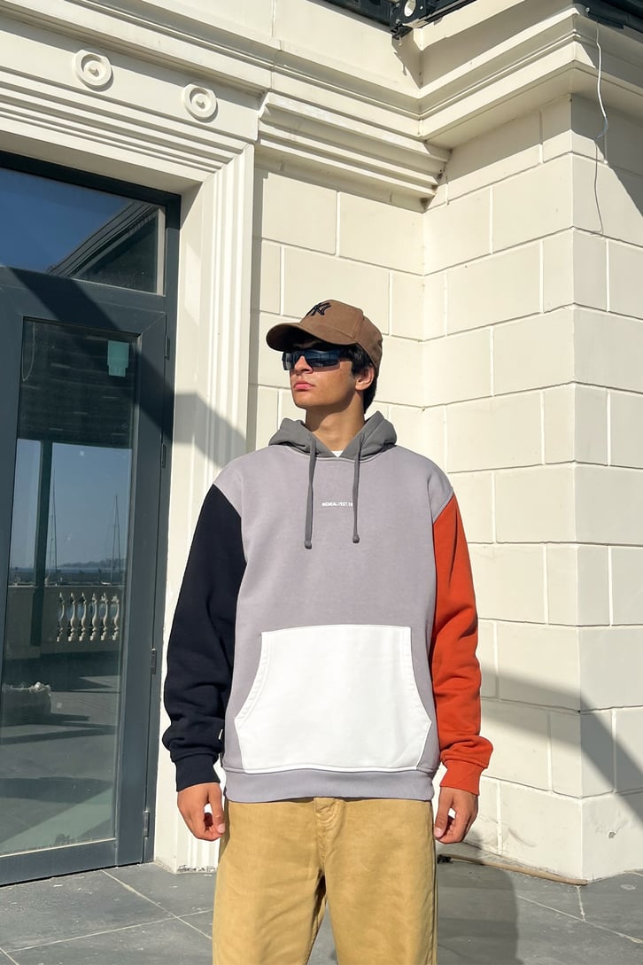 Mini Text Baskılı Parçalı Oversize Sweatshirt