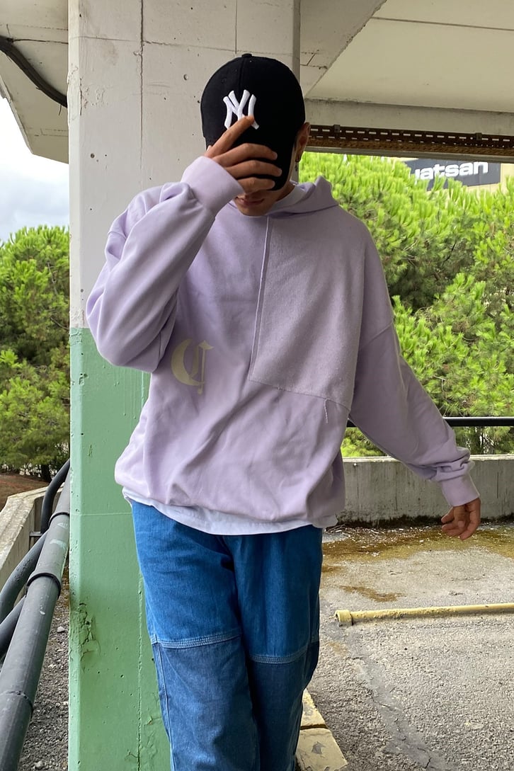 MINIMAL BASKILI OVERSIZE HOODIE