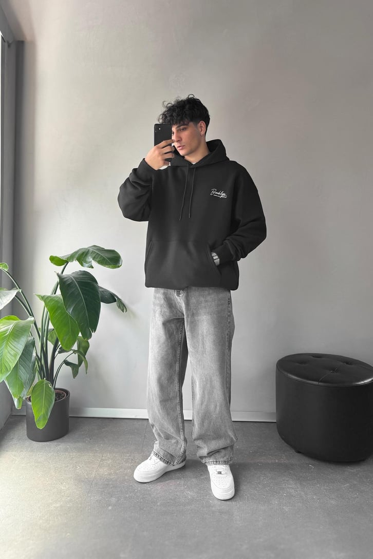 Minimal Baskılı Oversize Hoodie