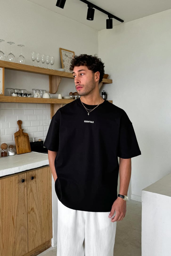Minimal Baskılı Oversize Tişört