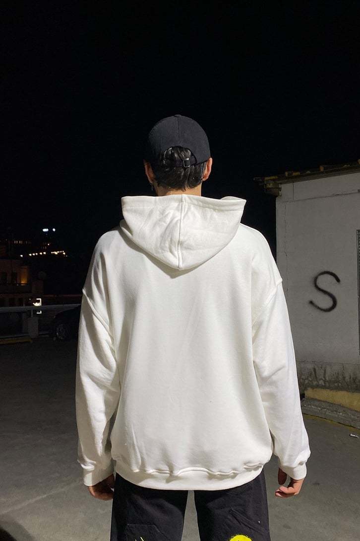 MINIMAL İŞLEMELİ OVERSIZE HOODIE
